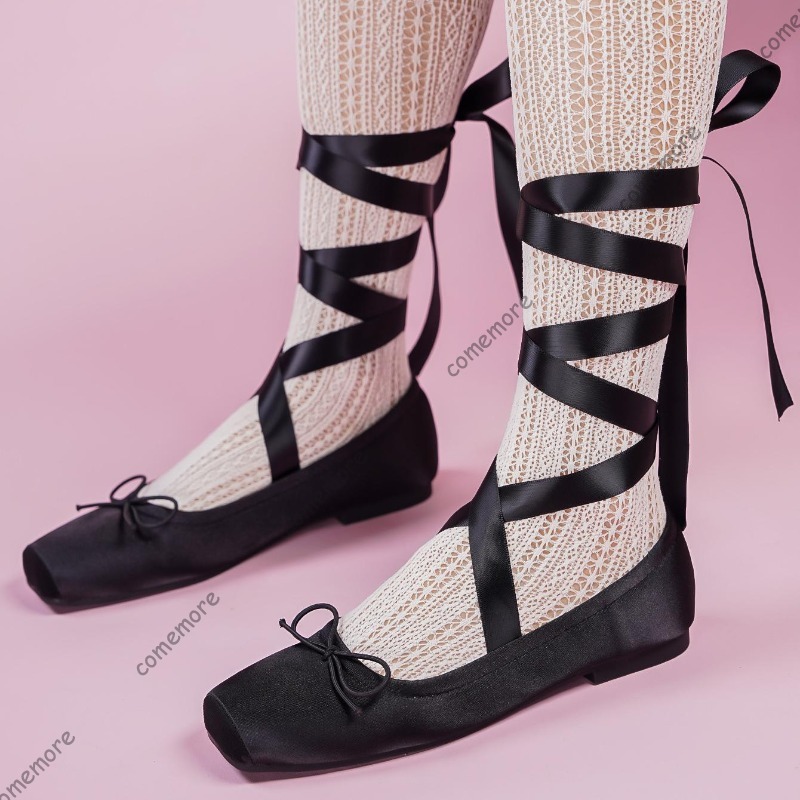 Women'S Fashion Footwear - Damskie baleriny z satynową wstążką, kwadratowy