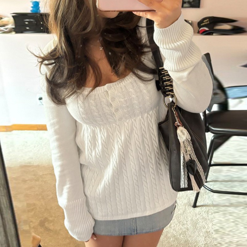 Biały sweter z dzianiny Tuular – Ribbed Knit Sweater recenzja i cena